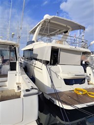 Absolute - 52 Navetta