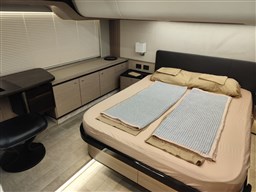 Absolute - 52 Navetta