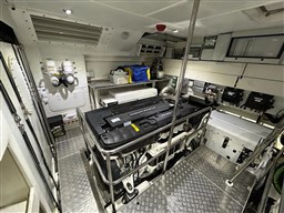 Absolute - 73 Navetta