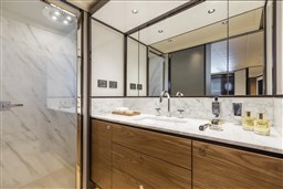 Absolute - Absolute 68 Navetta