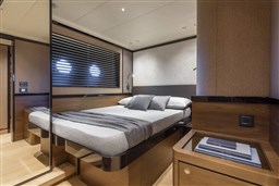 Absolute - Absolute 68 Navetta