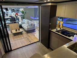 Absolute - Navetta 53