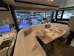 Absolute - Navetta 53