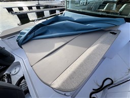 Axopar - 37 Xc Cross Cabin