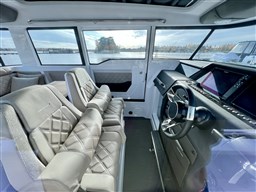 Axopar - 37 Xc Cross Cabin