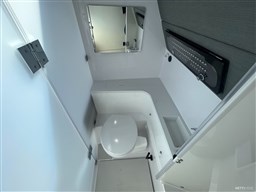 Axopar - 37 Xc Cross Cabin