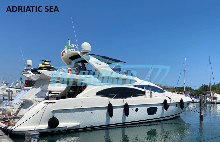 Azimut | 68