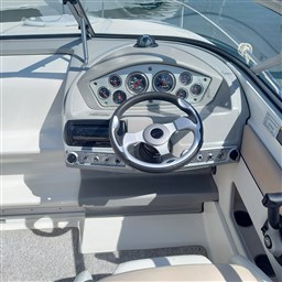 Bayliner - 702 Cuddy