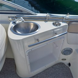 Bayliner - 702 Cuddy