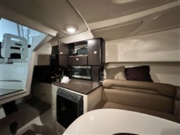 Boston Whaler - 285 Conquest