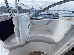 Boston Whaler - 285 Conquest