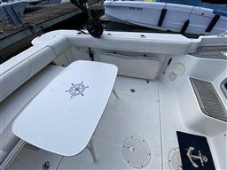 Boston Whaler - 285 Conquest