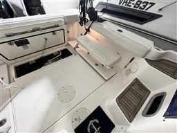 Boston Whaler - 285 Conquest