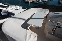 Cayman - 42 Fly