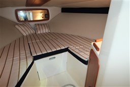 Chris Craft - Corsair 28