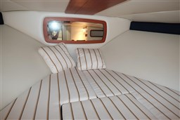 Chris Craft - Corsair 28
