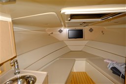 Chris Craft - Corsair 32