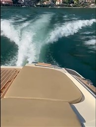 Chris Craft - Corsair 32