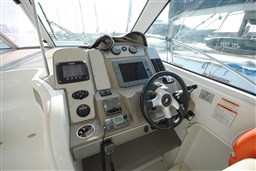 Cruisers Yachts - 390 Sc