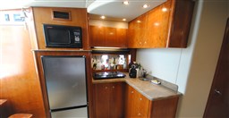 Cruisers Yachts - 390 Sc