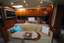 Cruisers Yachts - 390 Sc