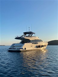 Ferretti Yachts - Ferretti 670