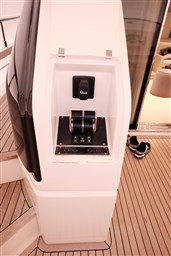 Ferretti Yachts - Ferretti 670