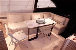 Ferretti Yachts - Ferretti 670