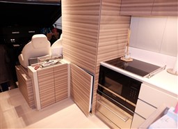 Ferretti Yachts - Ferretti 670