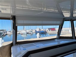Galeon - 680 Fly