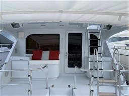 Hatteras - 70' Convertible