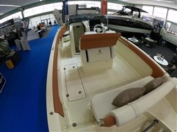 Invictus Capoforte - Fx240