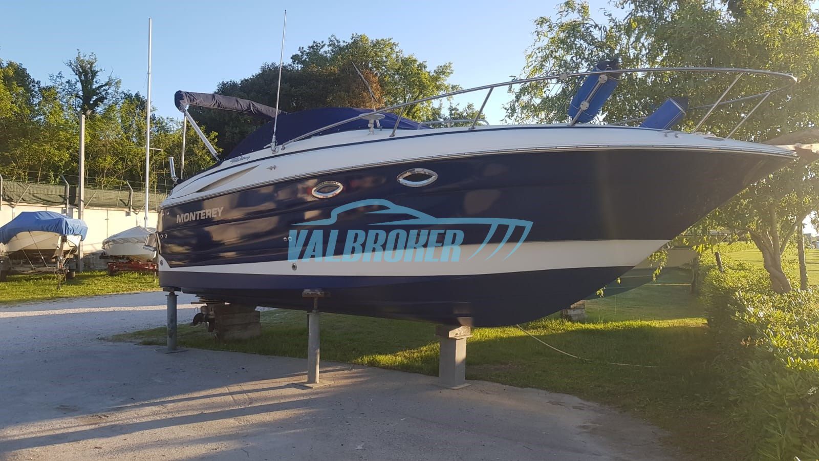 Monterey Boats | 245 Cr