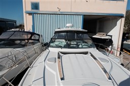 Monterey Boats - 415 Sy Sport Yacht
