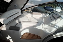 Monterey Boats - 415 Sy Sport Yacht