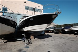 Monterey Boats - 415 Sy Sport Yacht