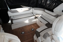 Monterey Boats - 415 Sy Sport Yacht