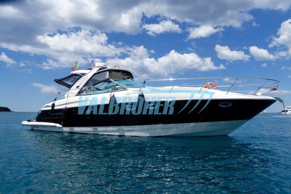 Monterey Boats | 415 Sy Sport Yacht