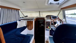 Nimbus - 340 Commander