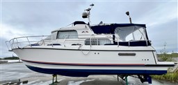 Nimbus - 340 Commander