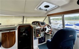 Nimbus - 340 Commander