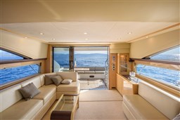 Princess Yachts - 62 Fly