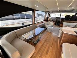 Princess Yachts - S78