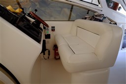 Princess Yachts - V 42