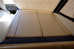 Princess Yachts - V 42