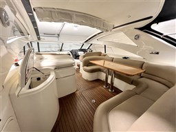 Princess Yachts - V 48