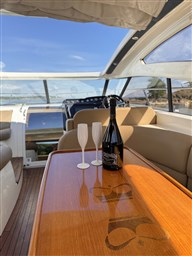 Princess Yachts - V 48