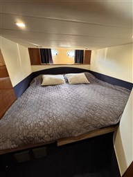 Princess Yachts - V 48