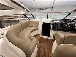 Princess Yachts - V 48