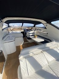 Princess Yachts - V50